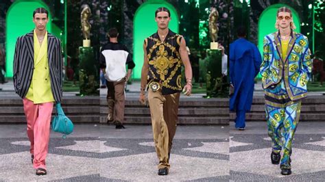 vestito elegante versace uomo|Collezione Uomo Primavera Estate 2023 .